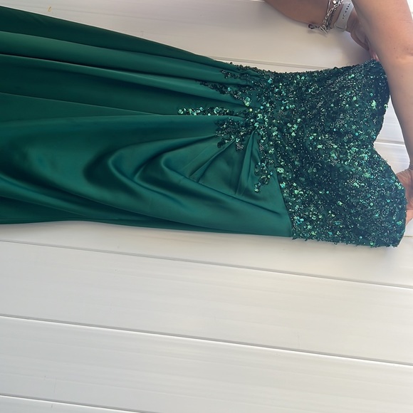 Size 10 dress Modessa Couture - Picture 2 of 7